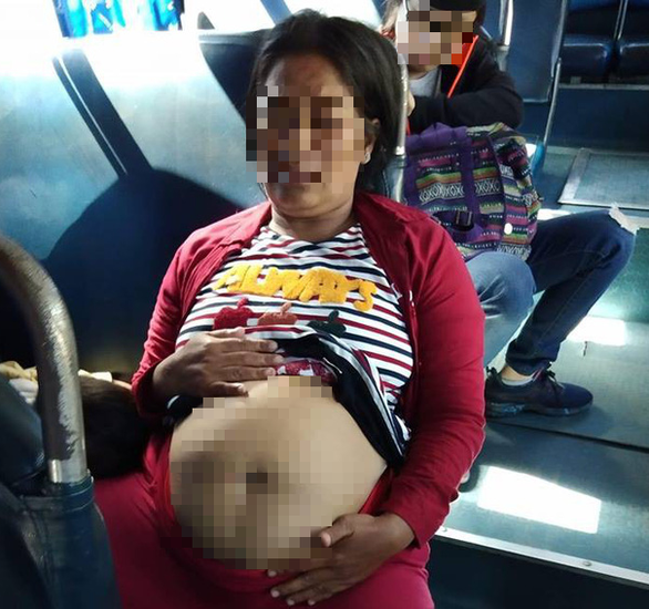 Woman fakes pregnancy for charity money on Ho Chi Minh City bus