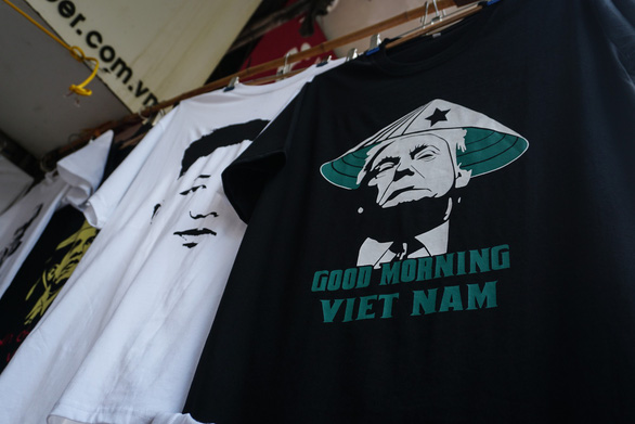 T-shirts with Trump, Kim images sell like hot cakes in Vietnam ahead of Hanoi summit
