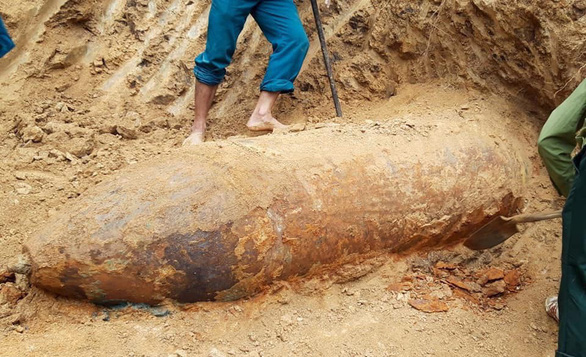 One-ton bomb found in garden in north-central Vietnam