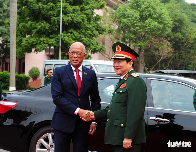 Defense ties between Vietnam and Philippines have positively developed: ministers