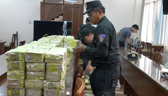 Vietnamese police arrest leader of Chinese-run ring caught trafficking 576kg of drugs