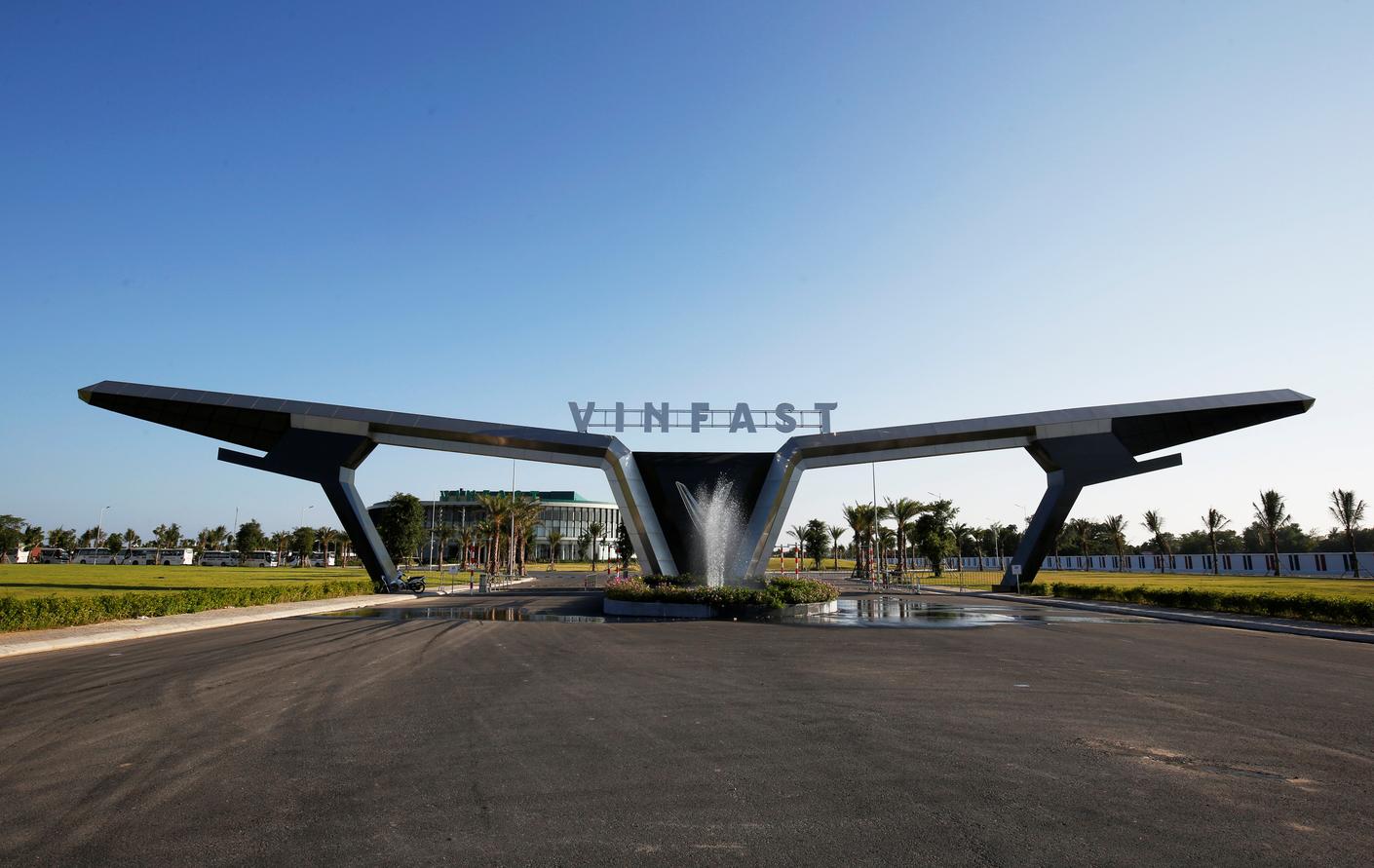S.Korea's LG Chem sets up joint venture with Vietnam's VinFast