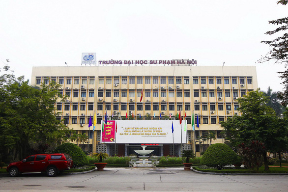 ‘Top student’ withdraws from Hanoi university after test-score altering exposed