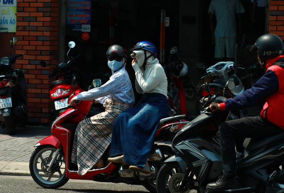 Temperature to reach 38 degrees Celsius, UV at extreme level in Ho Chi Minh City