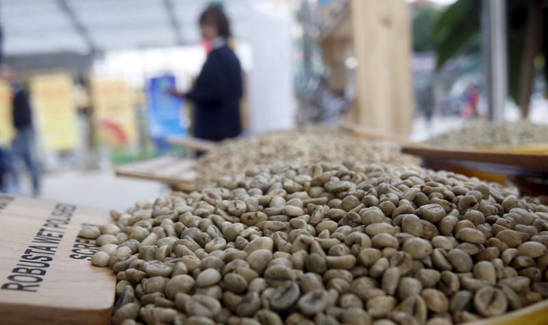 Vietnam's Jan-April coffee exports at 629,000 tonnes, down 13.5 pct y/y