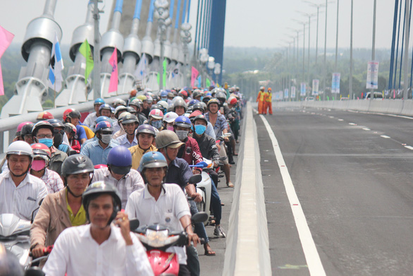 Vam Cong Bridge open to traffic in Vietnam’s Mekong Delta