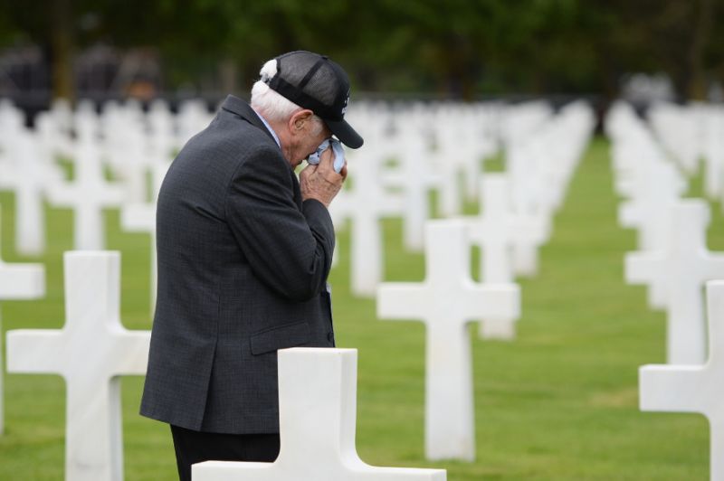 World leaders mark 75 years since D-Day on Normandy's beaches