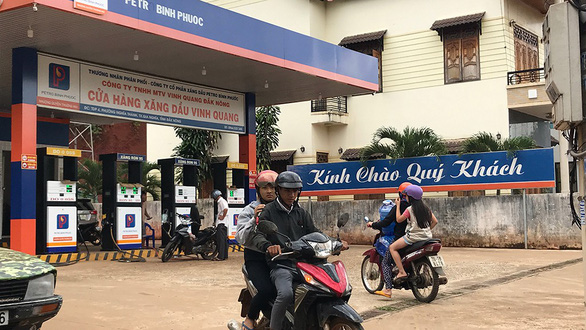 Vietnam police break up massive fake petrol organization