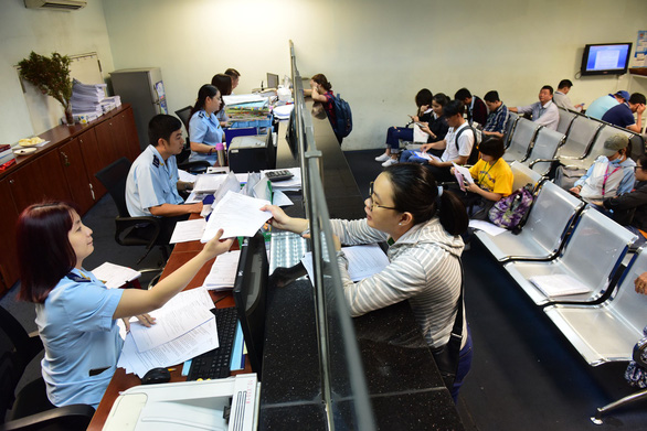 Foreigners failing to pay tax will be banned from exiting Vietnam: new law