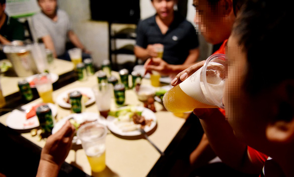 Vietnam passes bill imposing blanket ban on drink-driving
