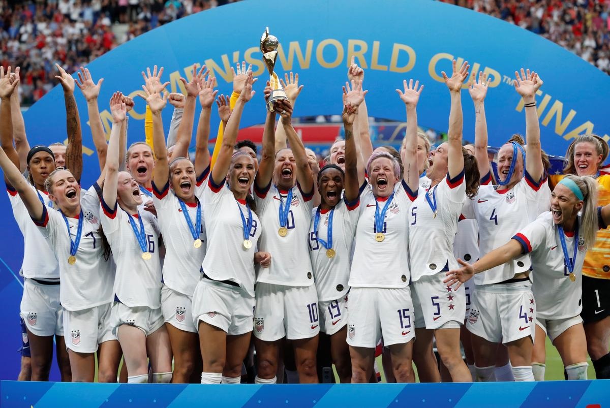 Trump praises U.S. on World Cup success after row with captain