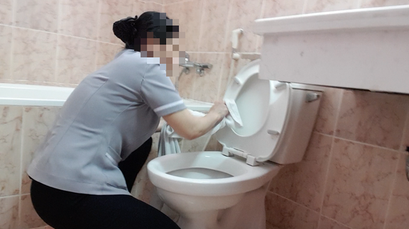 Exposé finds housekeepers polishing Ho Chi Minh City hotel toilets with bath towels