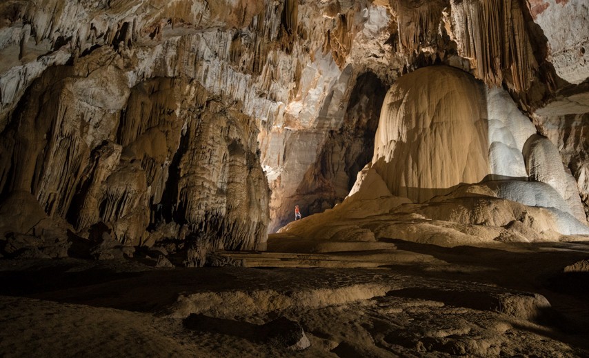 Vietnam's Thien Duong Cave wins Asia record for unique stalactites, stalagmites