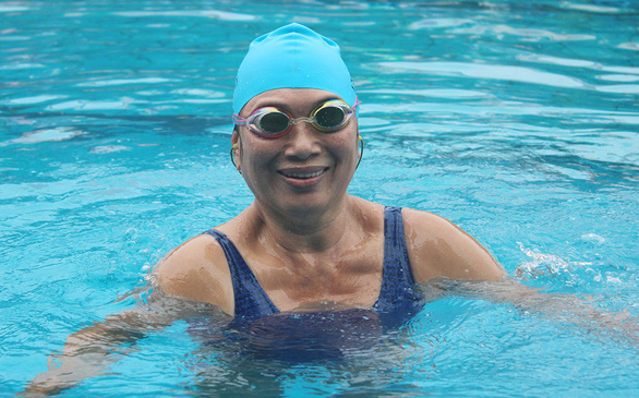 Vietnamese woman wins medals at SE Asia swimming competition at 65
