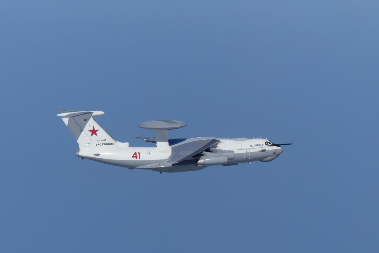 South Korea fires hundreds of warning shots at Russian military plane