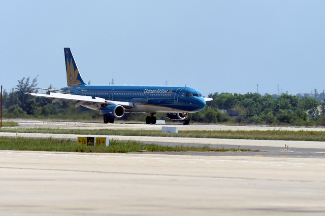 Passenger’s ruptured breast implant wound forces Vietnam Airlines plane to make emergency landing