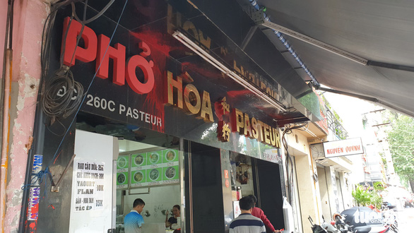 Five arrested for allegedly vandalizing famous Saigon pho house