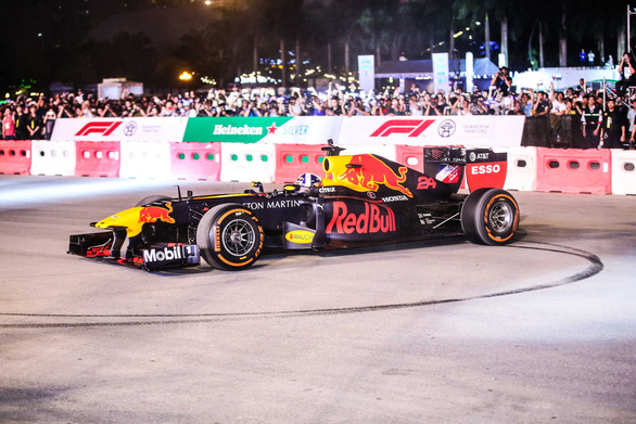 1,000 volunteers sought for Vietnam’s first-ever F1 race in 2020