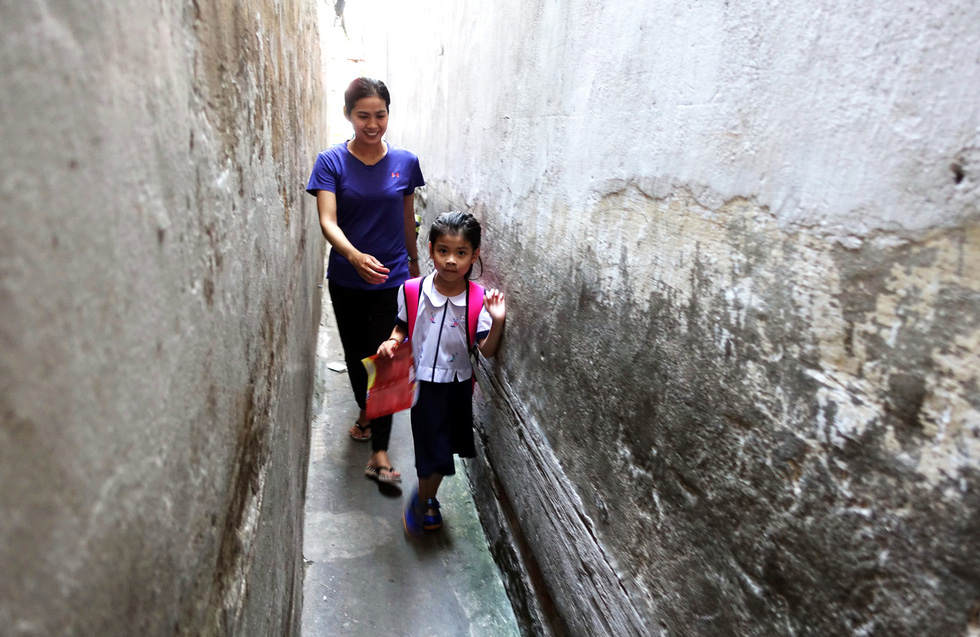 Life in narrow alleys in Ho Chi Minh City