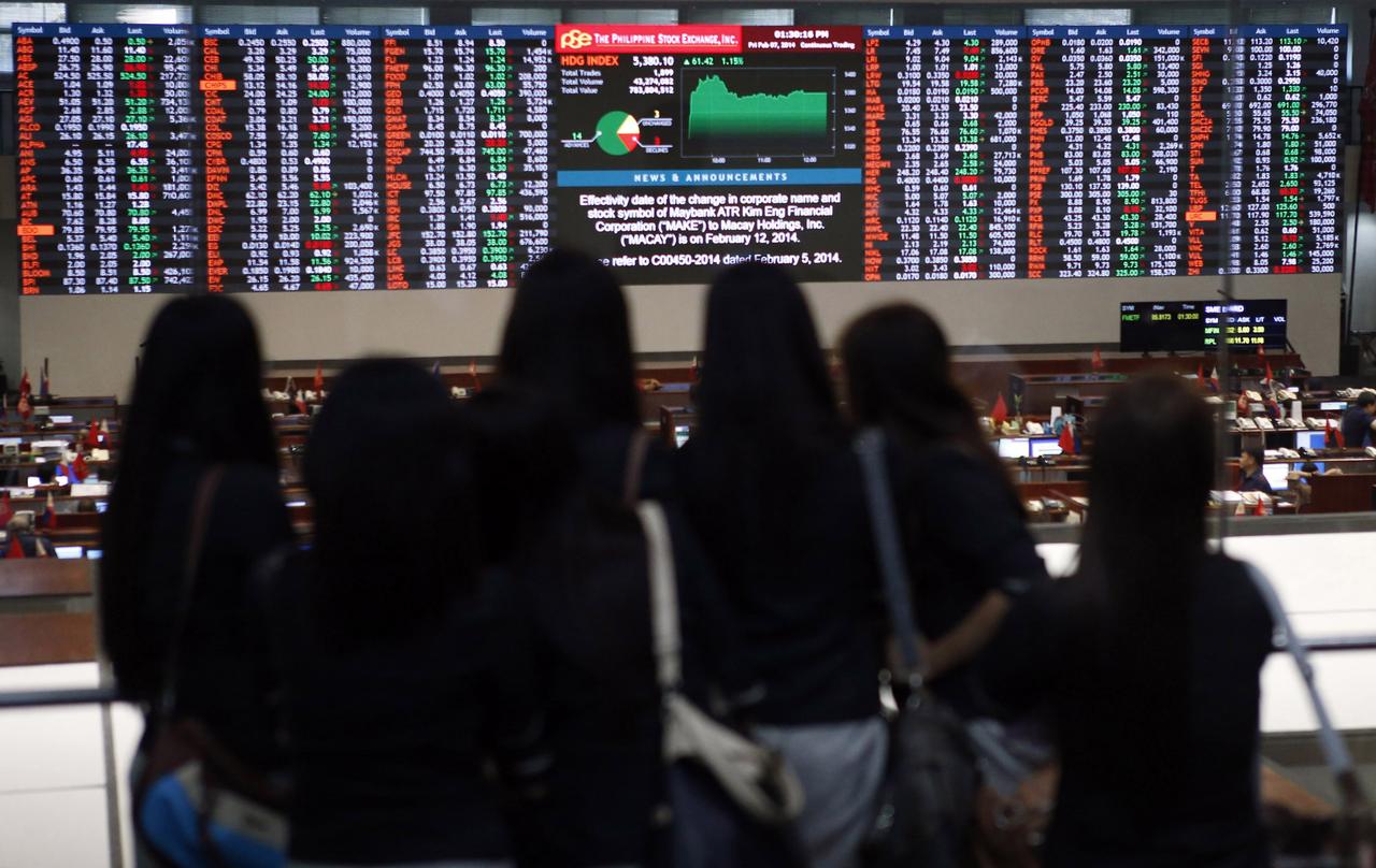SE Asia Stocks-Most edge higher in thin trade; Philippines top gainer