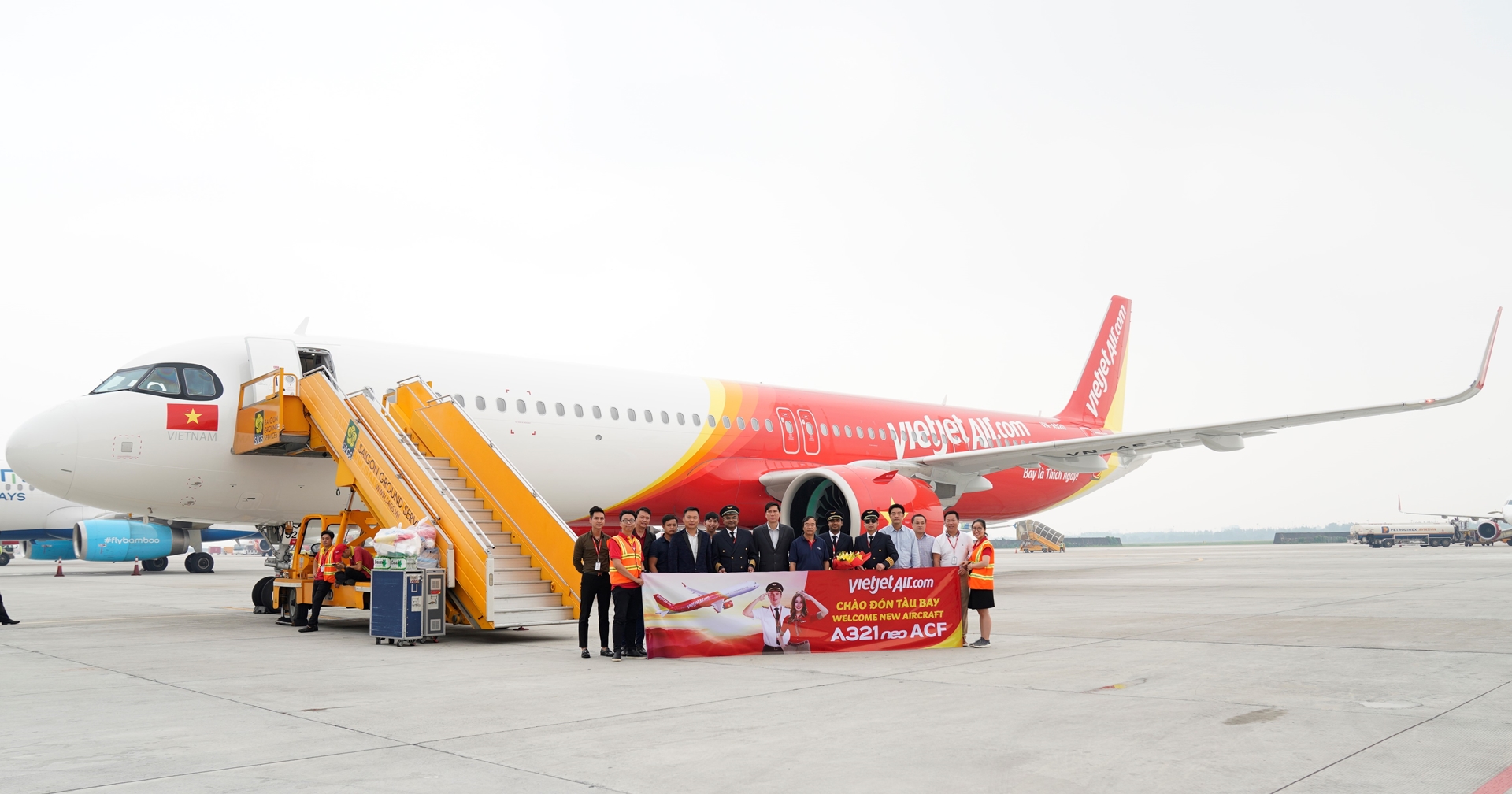 Vietnamese budget carrier adds world’s newest Airbus to fleet