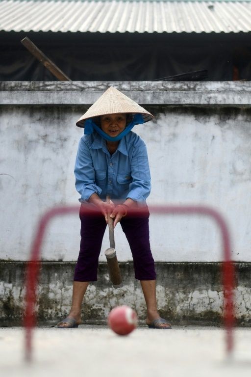 Hoop troupe: Croquet an unlikely hit for Vietnam retirees