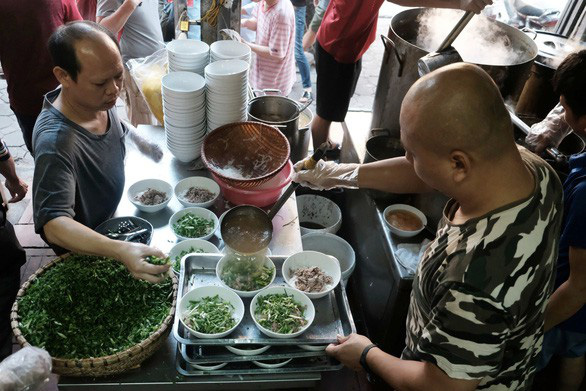 Tuoi Tre-hosted poll to pick people’s favorite brand of Vietnamese 'pho'