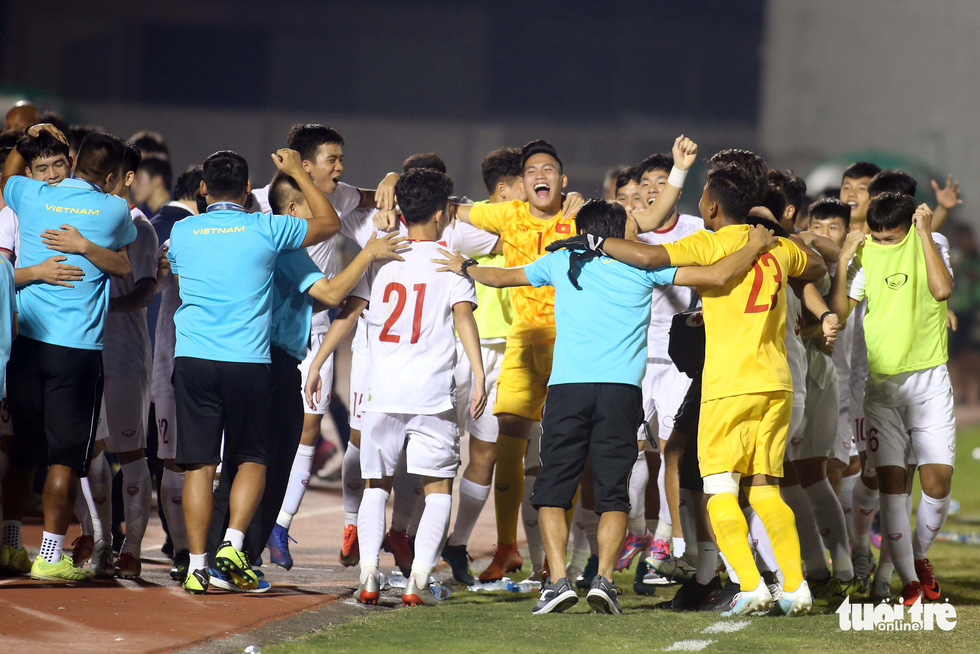 Vietnam U19s qualify for finals of continental championship