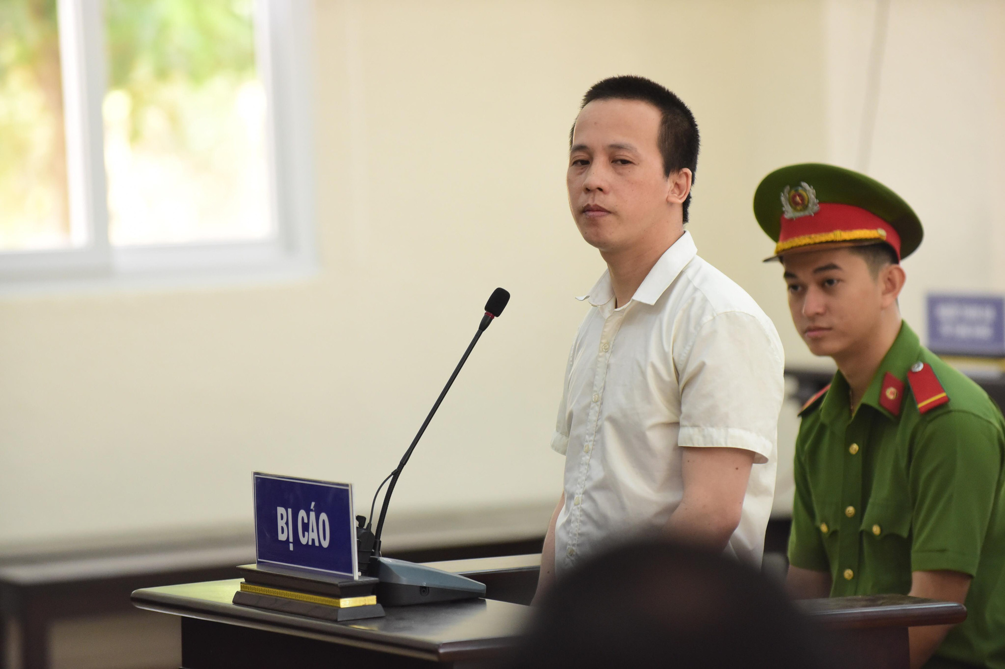 Vietnam man gets death for murdering 3 people in family during robbery attempt