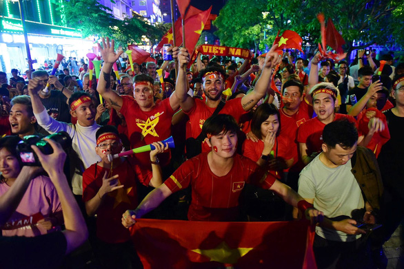 Mass screening planned on Nguyen Hue Pedestrian Street for Vietnam-UAE World Cup qualifier