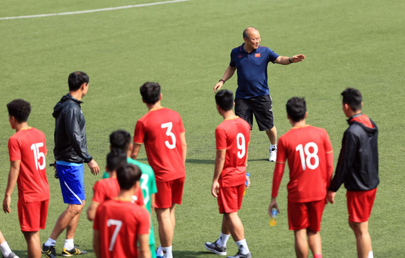 Vietnam prepared for 'tough' semifinal against Cambodia in SEA Games men’s football