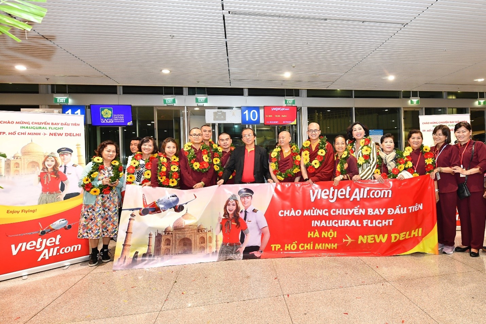 Vietjet operates direct flights from Hanoi, Ho Chi Minh City to New Delhi