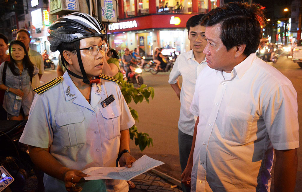 Ho Chi Minh City ‘sidewalk captain’ Doan Ngoc Hai leaves job at state-owned company
