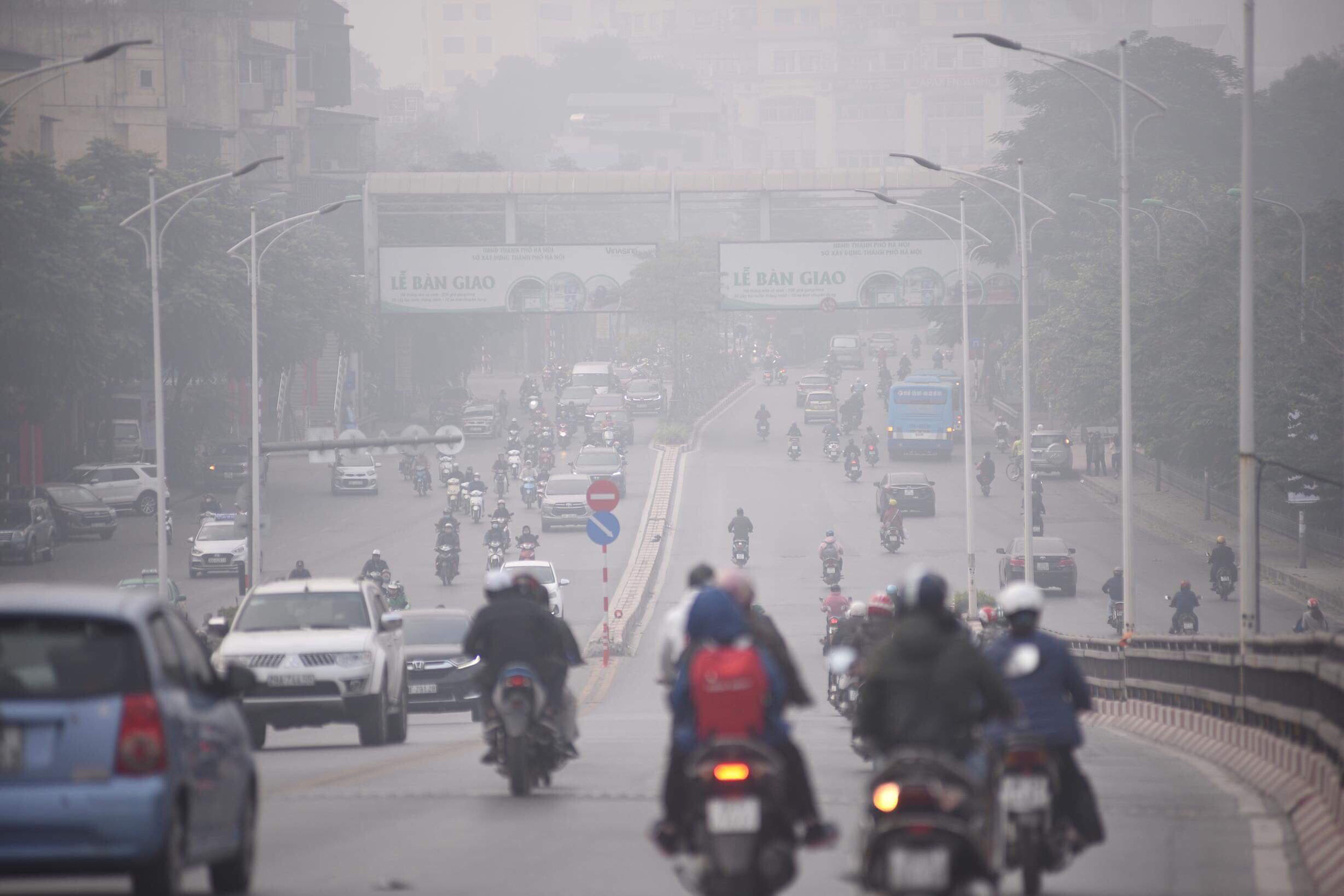 Environment ministry issues warnings regarding severe pollution in Hanoi