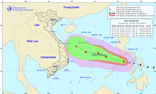 Tropical storm Phanfone carrying powerful winds moves toward East Vietnam Sea