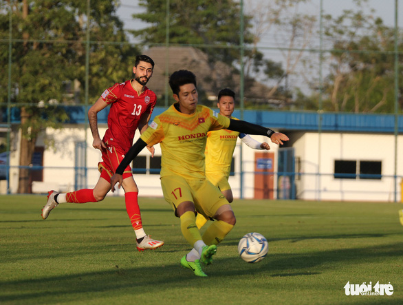 Vietnam lose training game with Bahrain in preparation for AFC U23 Championship