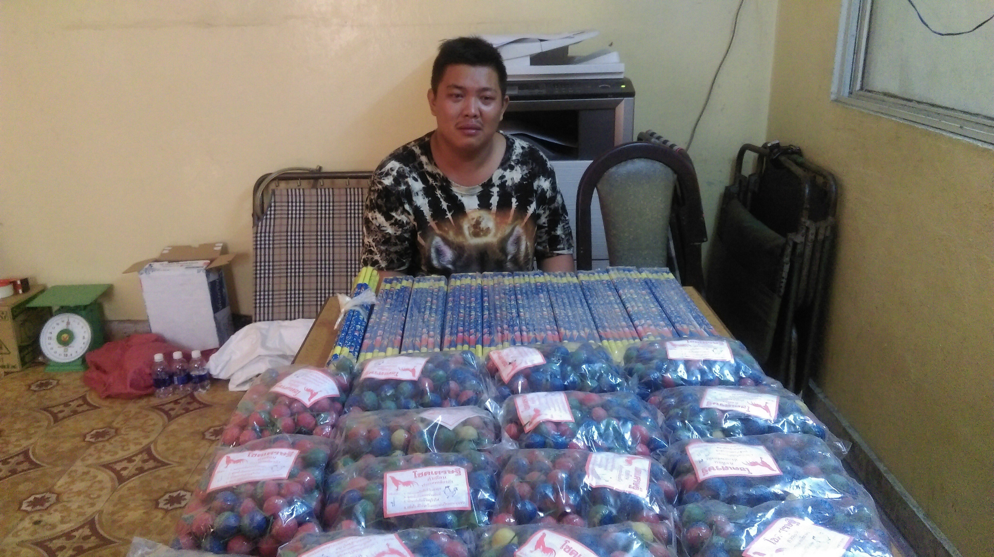 20-yo man nabbed for storing firecrackers in Ho Chi Minh City