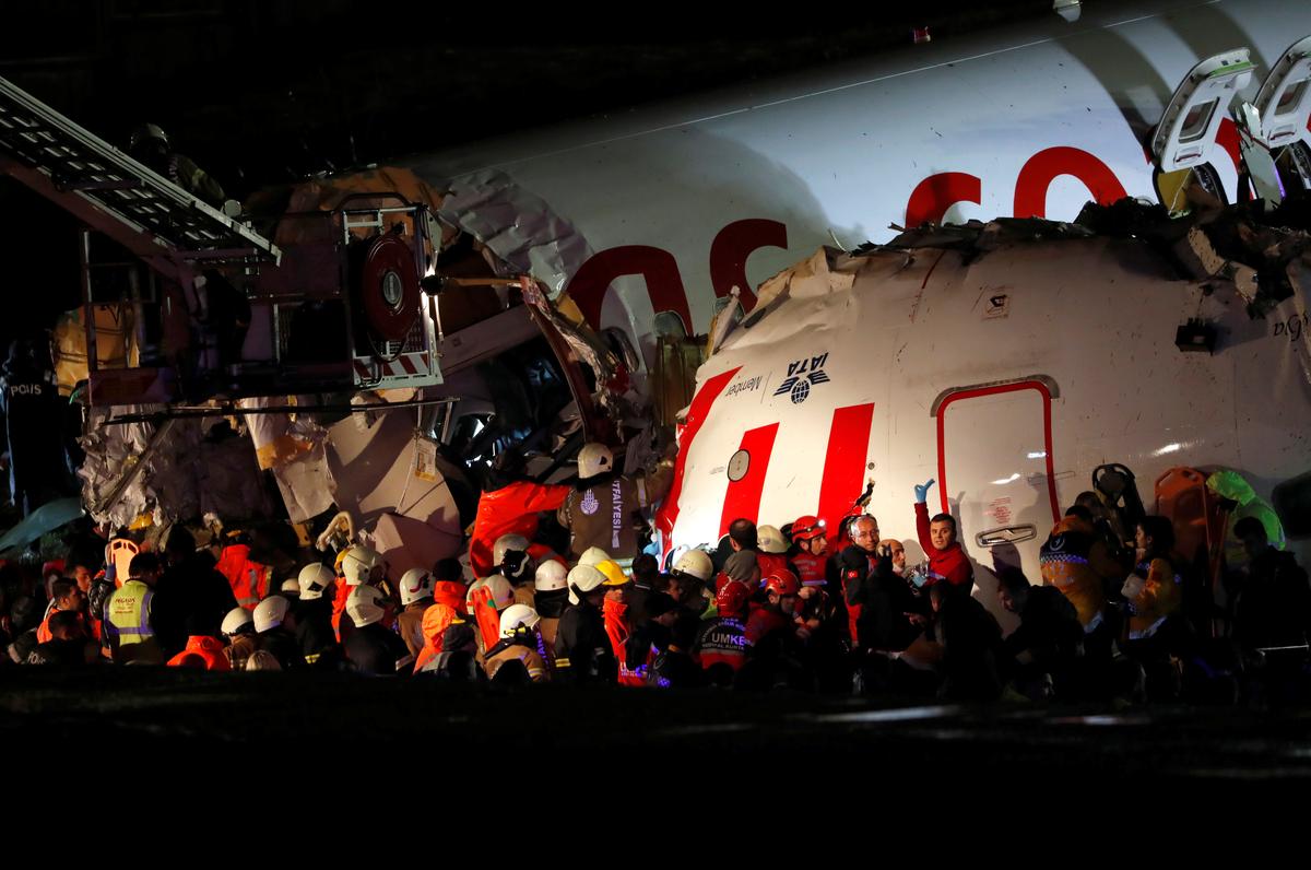 Plane skids off runway in Istanbul, killing three and injuring 179