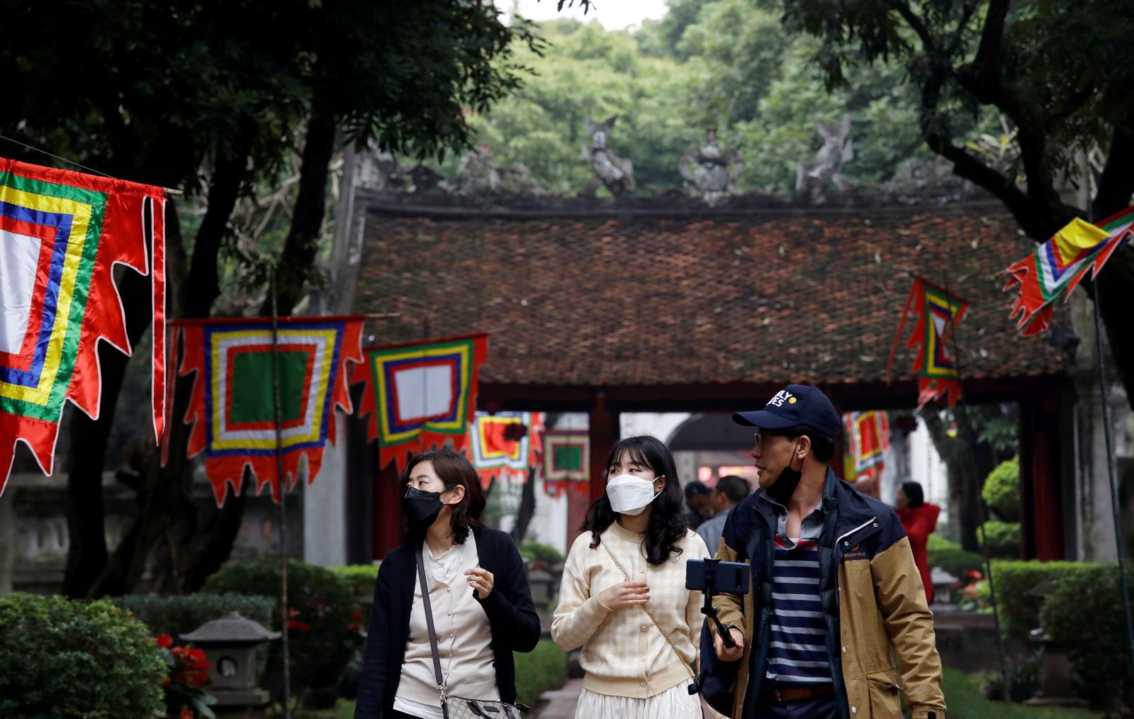 Vietnam faces loss up to $7.7 billion in tourism due to China's coronavirus: state media