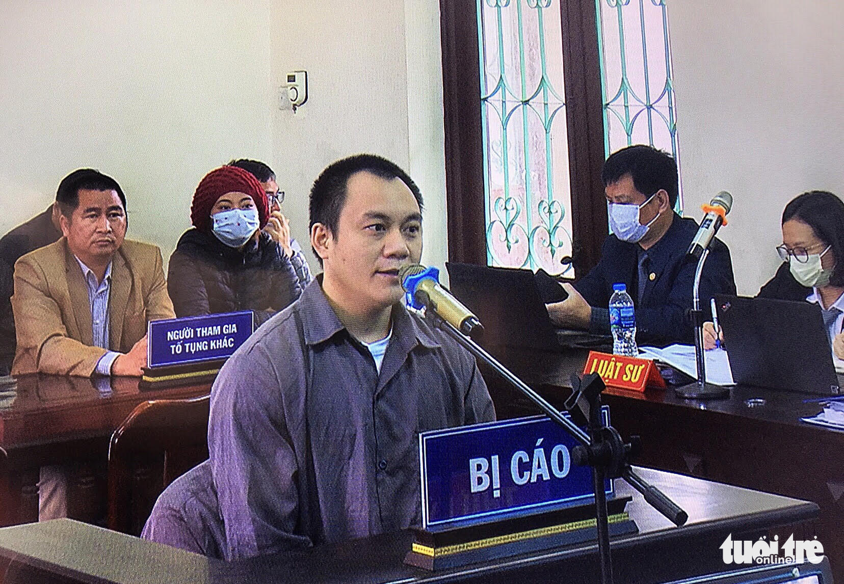 Truck, car drivers jailed over deadly ‘reversing car’ accident on northern Vietnamese expressway