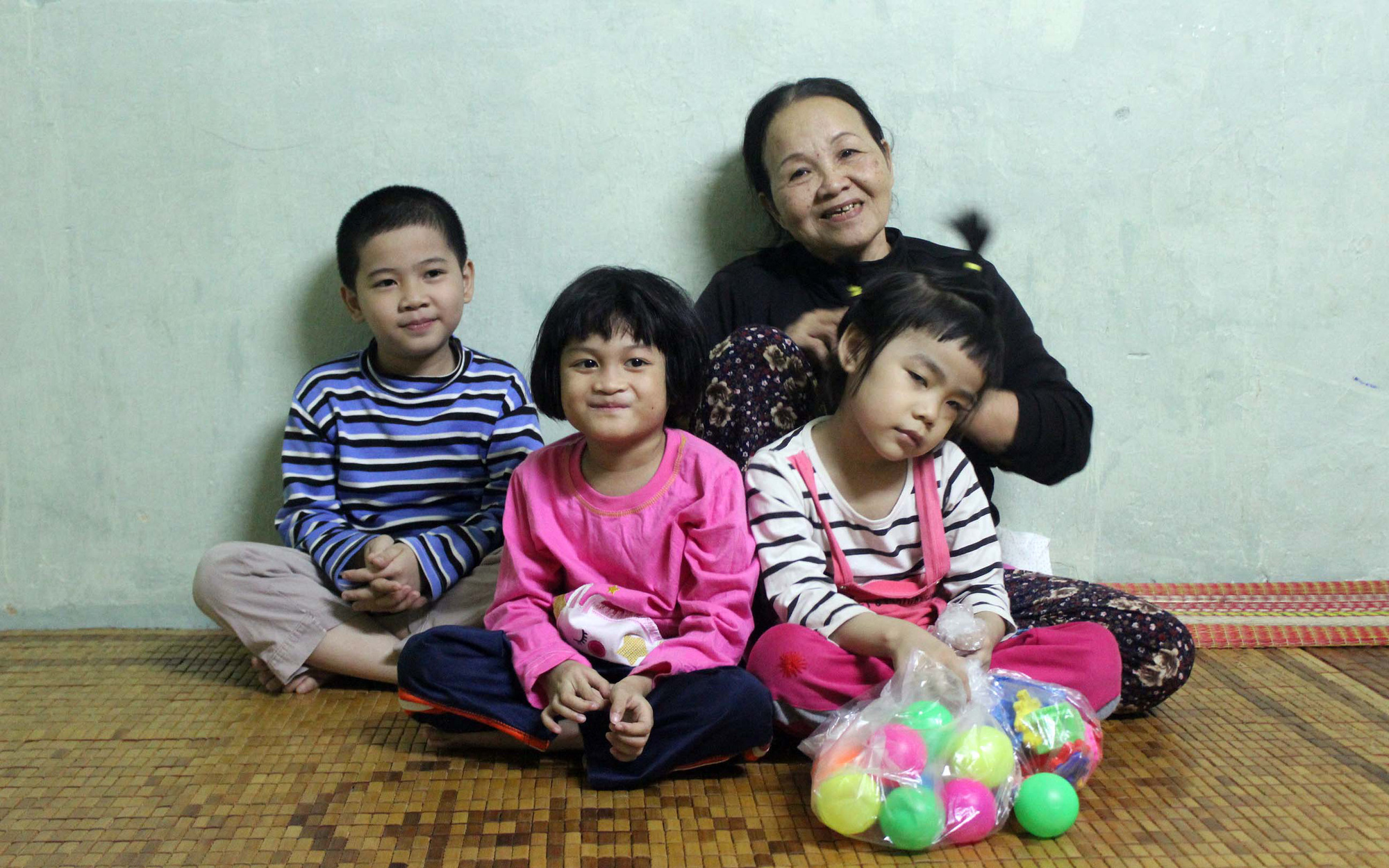 Vietnamese scrap collector doubles as caring ‘grandma’ to 3 orphans