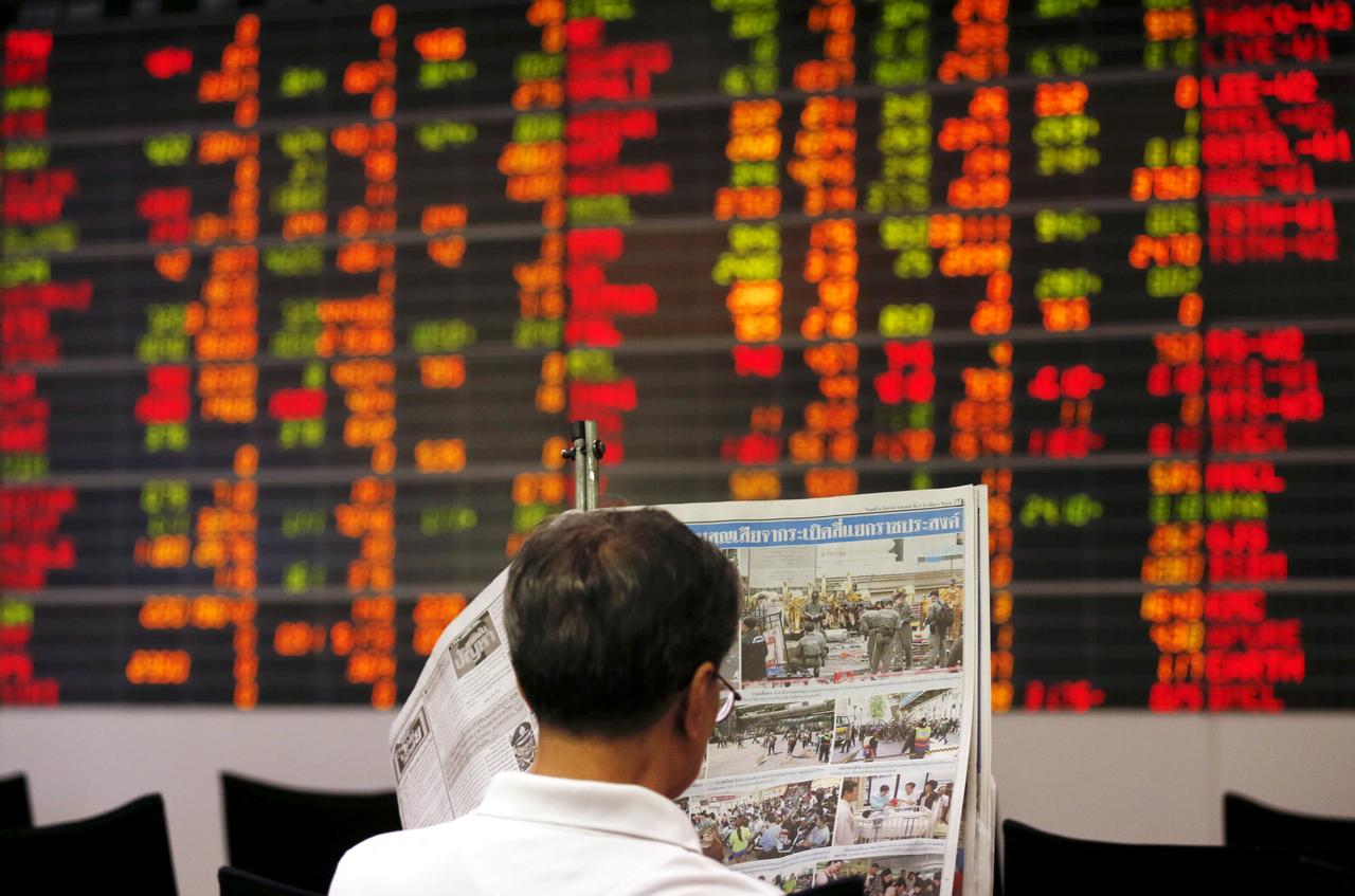 SE Asia Stocks-Most fall as new coronavirus cases jump; Indonesia down 1pct