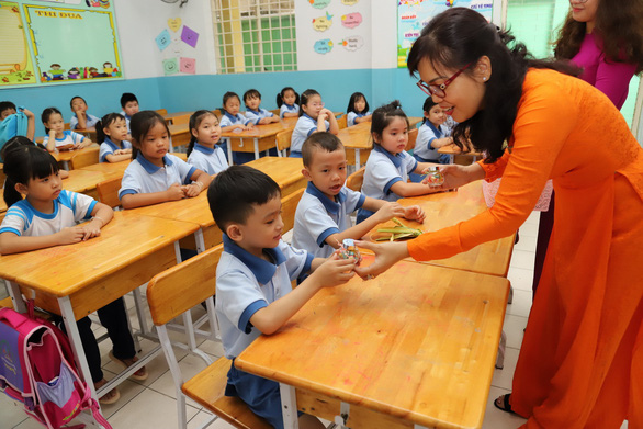 Ho Chi Minh City decides two back-to-school dates for K-12 students