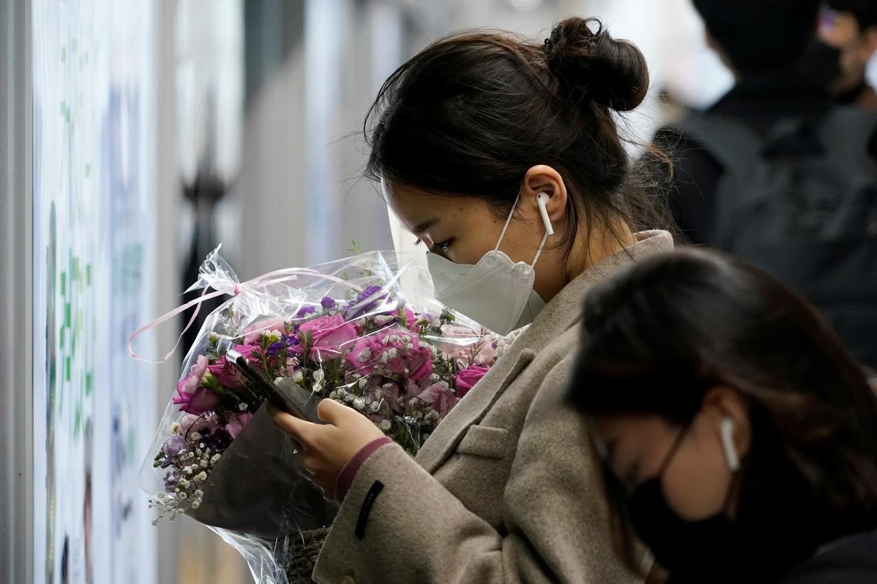 South Korea reports 476 new coronavirus cases, raising total to 4,212