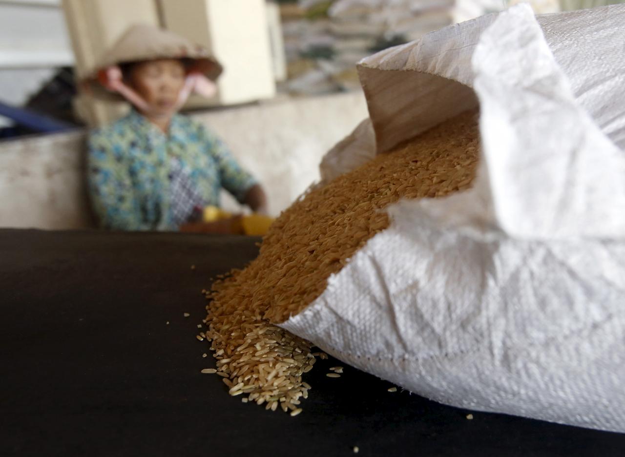 Asia rice: Thai, Vietnam rates jump as virus spread raises supply concerns
