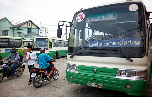 Ho Chi Minh City bans intercity buses, limiting passenger coaches