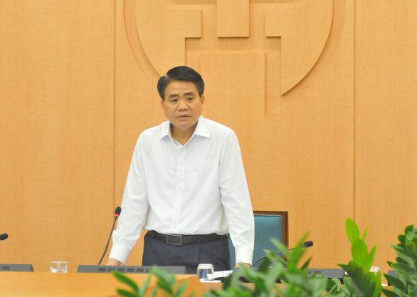 Hanoi will fine those leaving home under unnecessary circumstances to contain COVID-19: chairman
