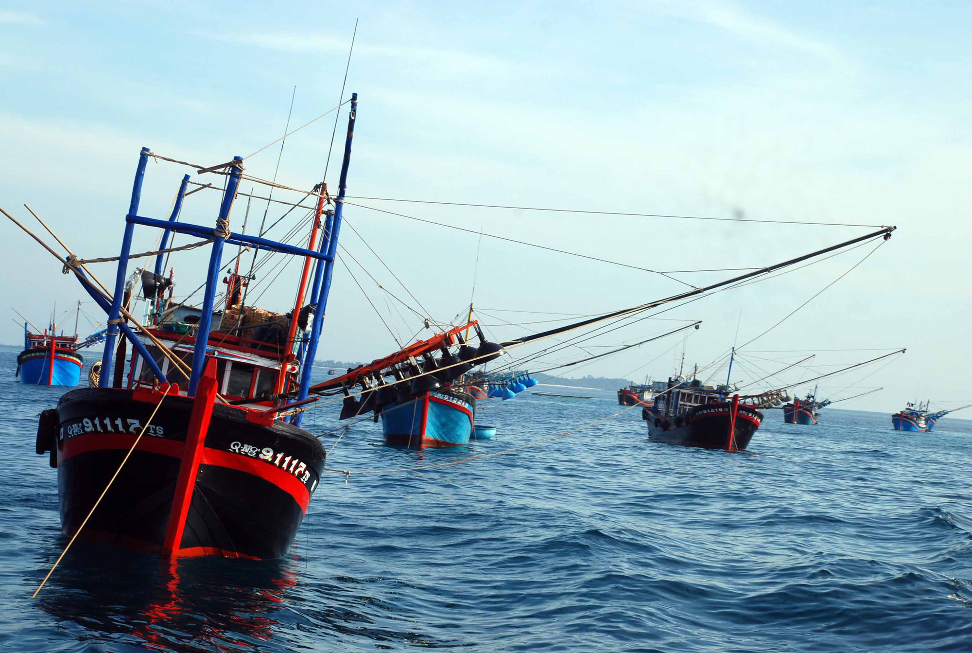 US ‘seriously concerned’ by China’s sinking of Vietnamese fishing boat