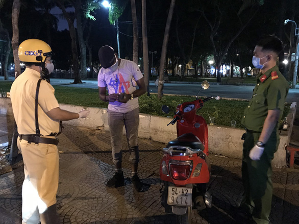 Foreign man caught with cannabis in downtown Ho Chi Minh City