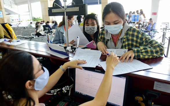 Vietnam considers new personal income tax threshold